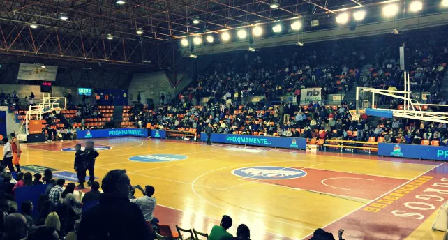 El CB Miraflores gana... y Lleida pierde 25 balones