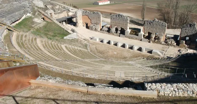 PSOE insta a la Junta a establecer un plan para yacimientos arqueológicos