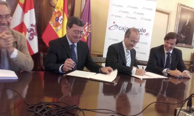 Grupo Ibercaja, con el Cross de Atapuerca