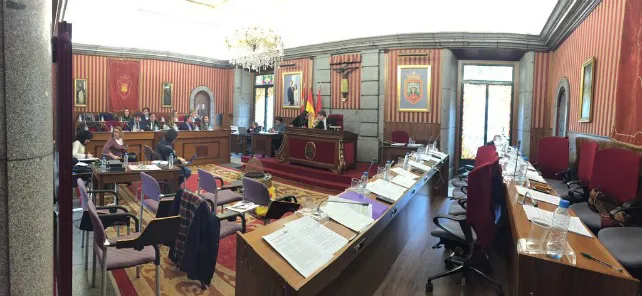 Política Burgos: La oposición planta a Fernando Gómez