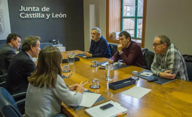Castilla y León Burgos: La Junta continúa impulsando el desarrollo de la Ley de Ordenación del Territorio con los sindicatos y las mancomunidades