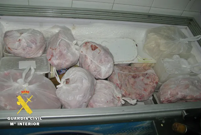 Provincia Burgos: El SEPRONA inmoviliza 244 kilogramos de alimentos y 69 litros de bebidas