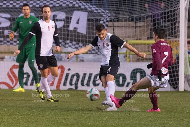Deportes Burgos: Aitor Granados se marcha al Guadalajara