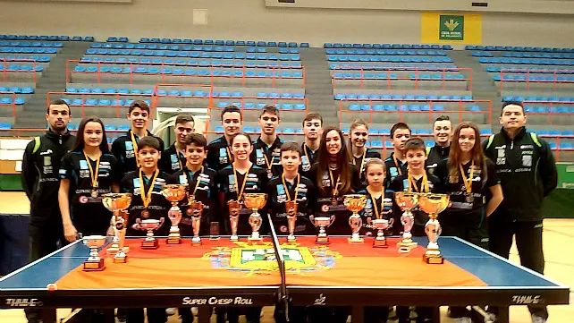 Deportes Burgos: La cantera de Clínica Colina, pletórica en Salamanca