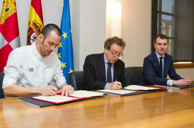 Castilla y León Burgos: Acuerdo para mejorar la atención de castellanos y leoneses que cumplen penas de prisión en el extranjero
