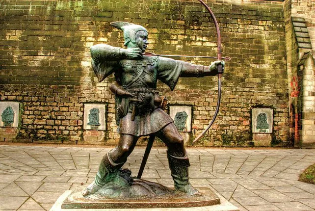 Robin Hood asaltará el Centro Cívico Río Vena