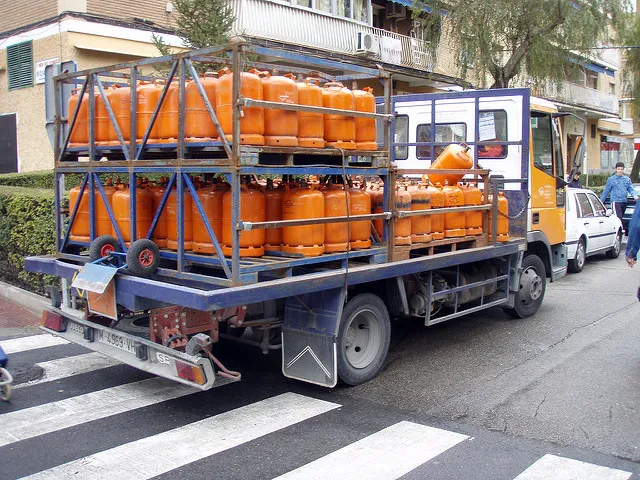 Dos instaladores de gas imputados por estafa