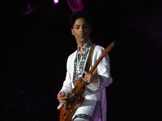 Adiós a Prince, el icono del pop muere a los 57 años