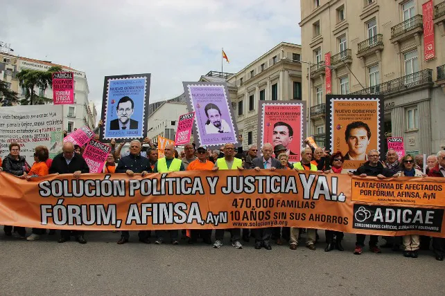 3.000 personas se manifiestan en Madrid pidiendo una solución por Fórum, Afinsa y AyN