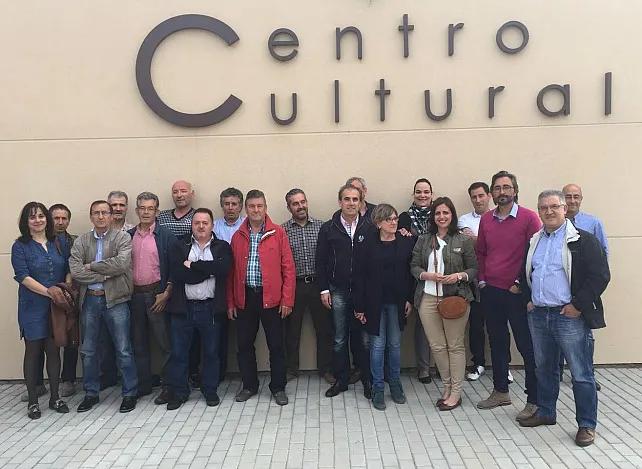 Los alcaldes socialistas de La Ribera reciben como una amenaza el incentivo a las nuevas mancomunidades que anuncia la Junta