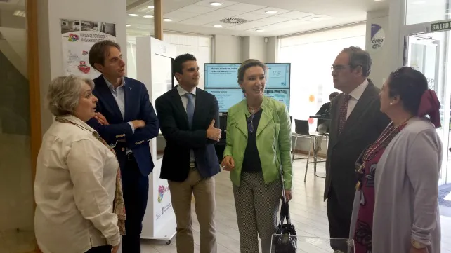María Victoria Seco: La gente mayor tiene que quitarle el miedo a los ordenadores y a las aplicaciones