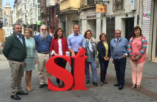 El PSOE arranca la precampaña presumiendo de candidatos locales y con retos para debates