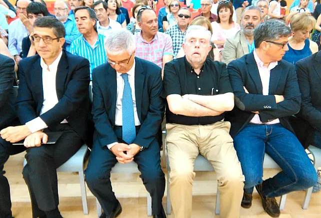 Patxi López: El PSOE y el PP son formaciones incompatibles
