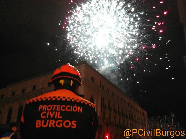 La Primera Sesión de Fuegos Artificiales transcurre sin novedad