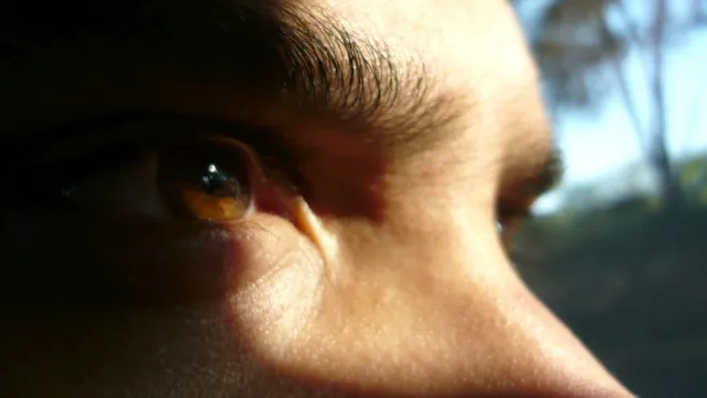 Cuida tus ojos este verano y prevé las irritaciones por el cloro y otras sustancias químicas