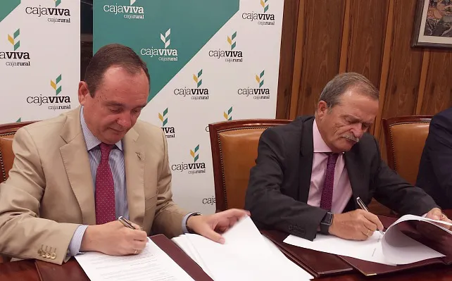 La entidad Cajaviva Caja Rural comprometida con el sector Primario