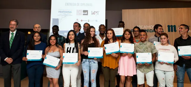 Un 77% de los participantes en Creamos Oportunidades en Hostelería de Burgos ya ha encontrado empleo