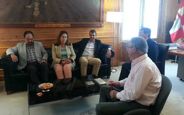 Burgos, Origen y Destino y Burgos Alimenta presentes en la Vuelta a España