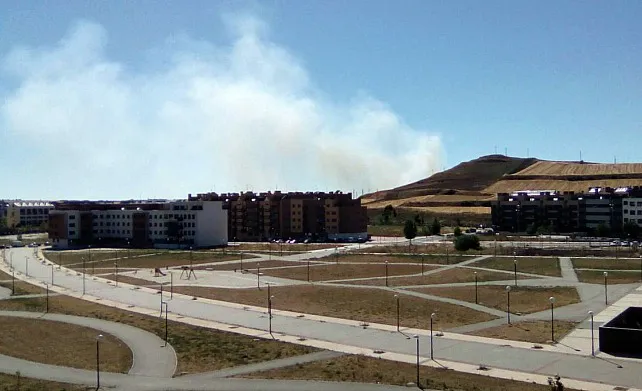 Otro incendio en Fuentecillas, calle Valentín Niño
