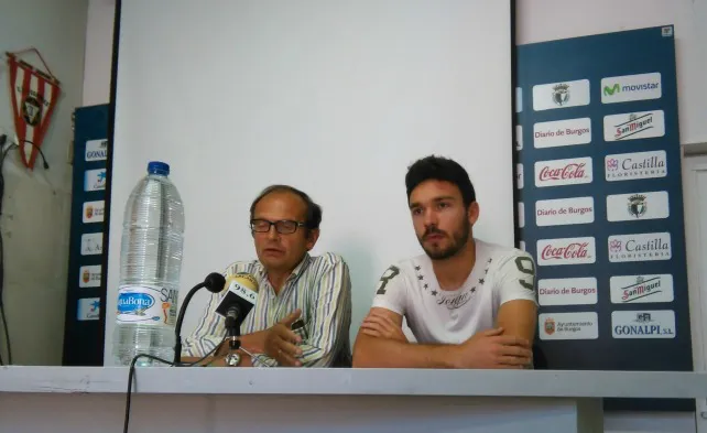 Diego Suárez se muestra ambicioso como nuevo jugador del Burgos CF