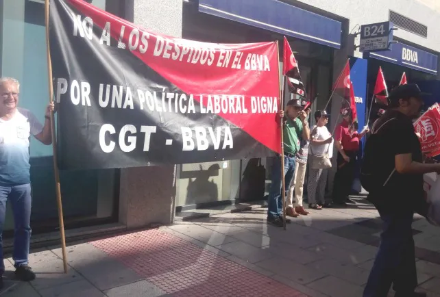 CGT califica los 14 despidos de BBVA de maniobra para asustar al personal