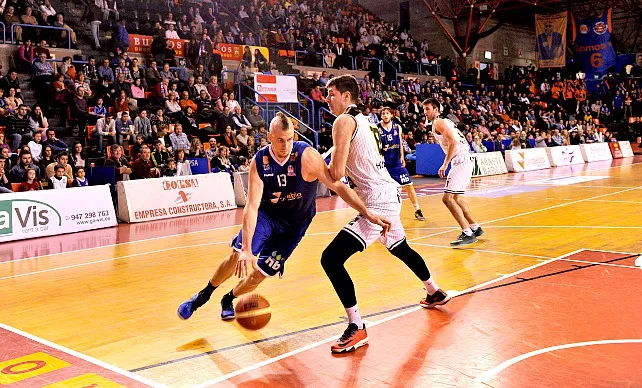 Baloncesto Burgos: Más por menos, así es la campaña de abonados del CB Miraflores