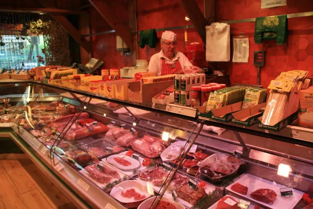 COAG se reúne con Mercadona para tratar la situación del conejo