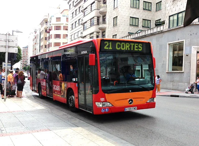Se aprueba la renovación de la flota de autobuses urbanos