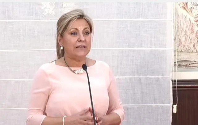 El camionero que tuvo el incidente con Valdeón cree la versión de la política