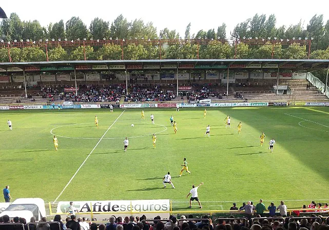 El Burgos CF se hace el harakiri ante el Palencia (0-1)