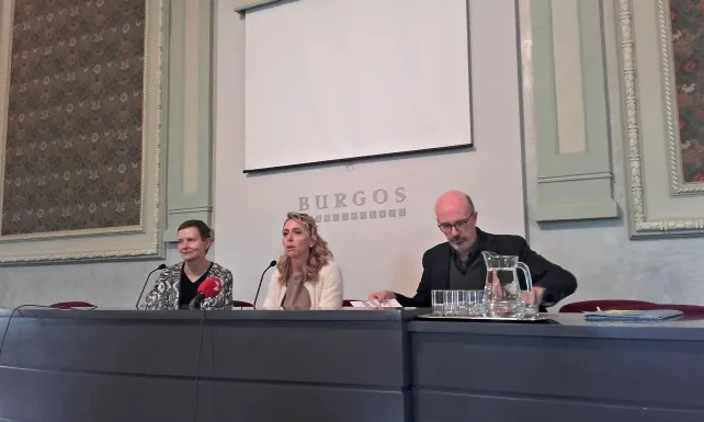 Los arquitectos ganadores dan a conocer en el Consejo para la Custodia del Centro la remodelación de Las Llanas