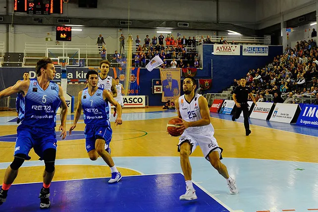 Guipuzcoa frena la racha de victorias del CB Miraflores (78-66)