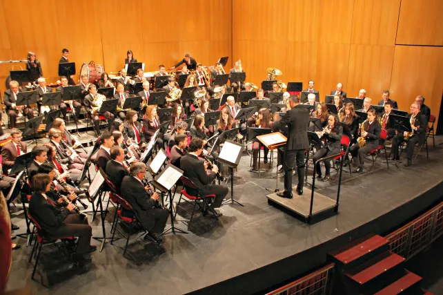 La Banda Ciudad de Burgos cierra los actos de su XXV aniversario