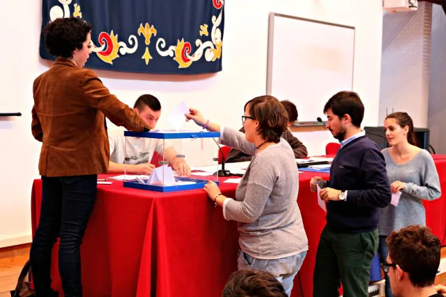 Educación Burgos: Andrea Arcos,nueva presidenta del CAUBU