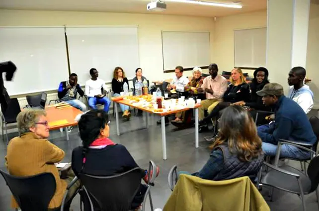 África Camina organiza una Tertulia en Foro Solidario