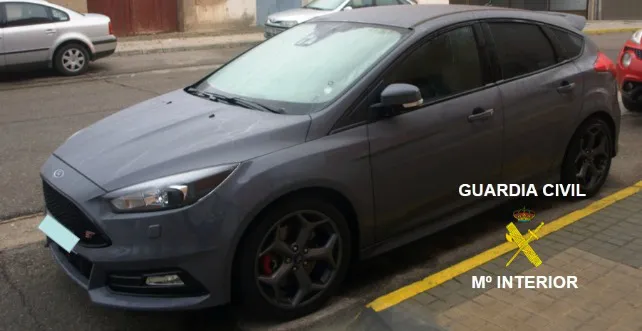 Dos detenidos por circular a 230 km/h en una vía limitada a 120 y arrojar resultados positivos en drogas