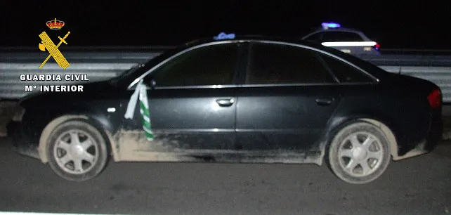 La Guardia Civil investiga el hallazgo de un cadáver en el interior de un vehículo