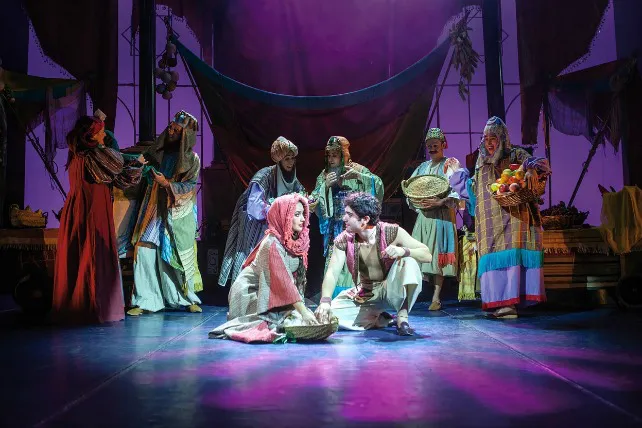 Se celebra el espectáculo ‘Aladín, un musical genial’