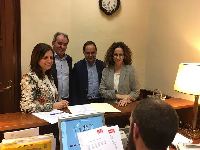 El PSOE exige impedir la reapertura de Garoña cuando haya sido acordado su cese definitivo