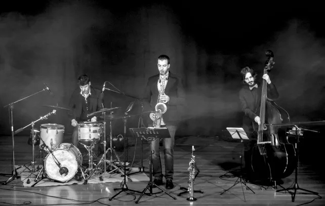 El grupo de jazz ‘Los tres elementos’ presenta en el MEH su último trabajo