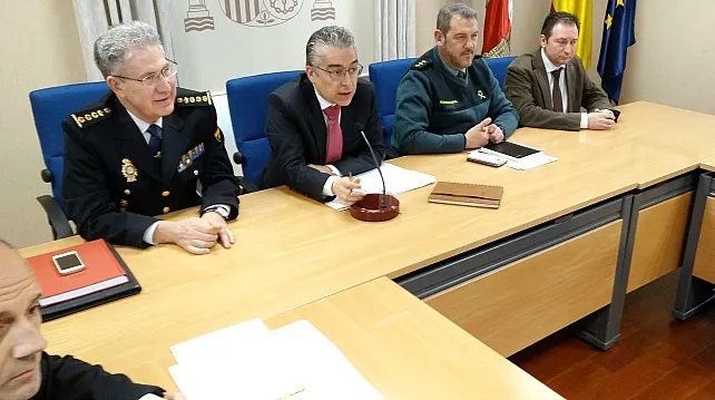 La Policía Nacional detiene a cuatro hombres dedicados a los robos con fuerza en naves industriales