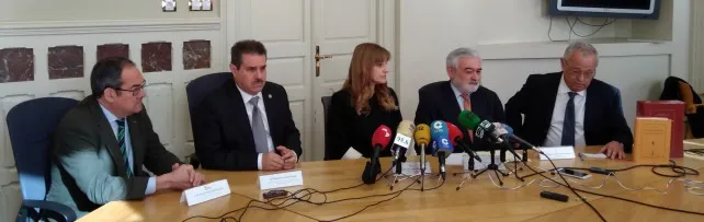 La 24ª edición del Diccionario de la Lengua Española será completamente digital y panhispánica
