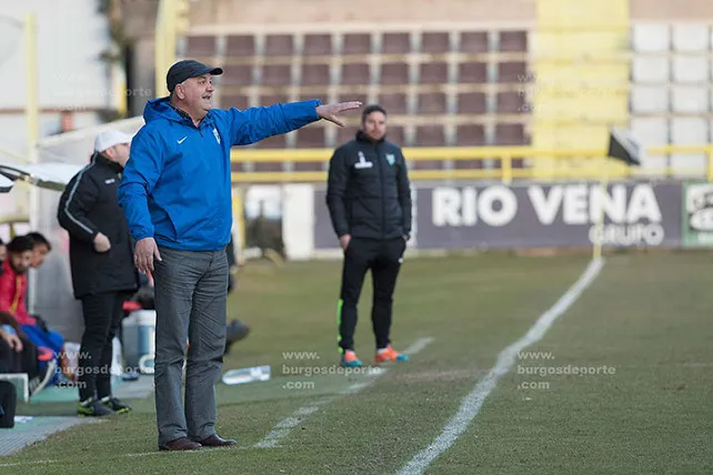 Fútbol Burgos: La directiva del Burgos CF cesa al entrenador Manix Mandiola