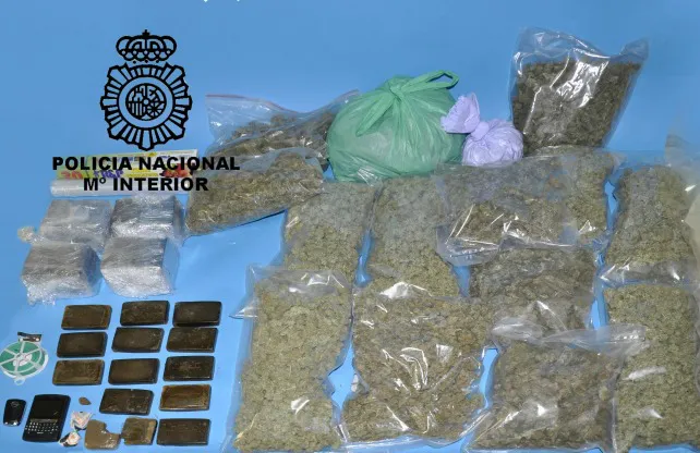 Sucesos Burgos: Le detienen con 50 tabletas de hachís y confiesa tener más droga en un local