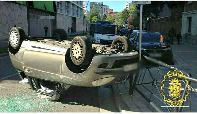 Sucesos Burgos: Tres heridos en un accidente de tráfico en la calle Burgense