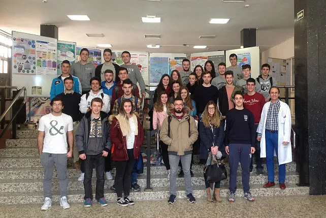 Abierta al público la exposición de carteles de Organización de la Producción en el campus del Vena