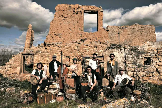 Cultura Burgos: La Fundación Caja de Burgos presenta al grupo El Naán