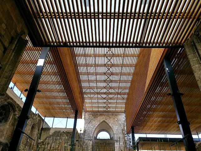Actualidad Burgos: La cubierta del Monasterio de San Juan recibe el premio Europa Nostra