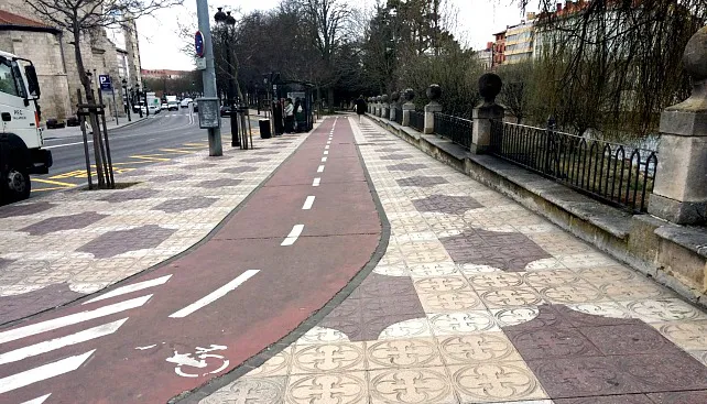 Actualidad Burgos: Marañón: Las bicicletas no pueden seguir siendo una amenaza para los peatones