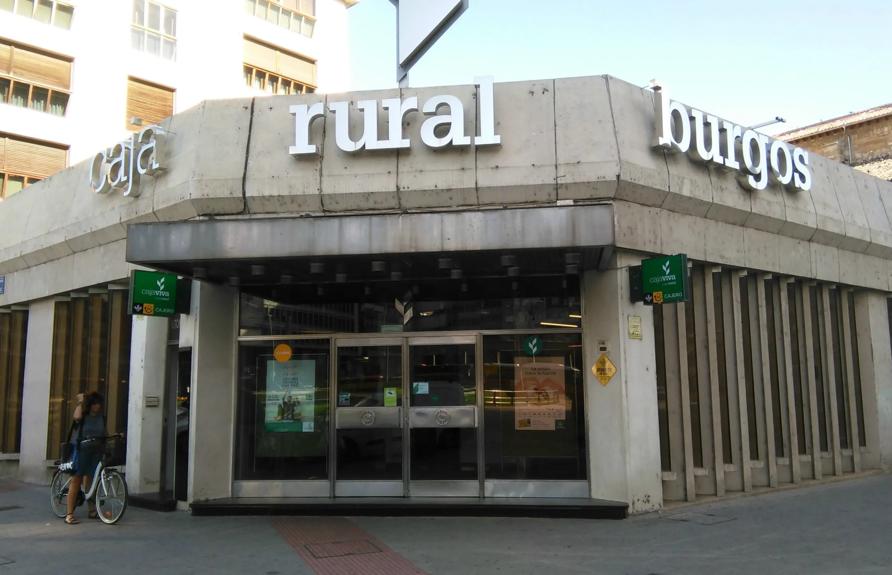 Actualidad Burgos: Abierta la inscripción de los cursos de manipulador de productos fitosanitarios de la Fundación Caja Rural Burgos